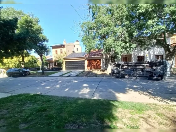 Choque y vuelco en Tres Cerritos