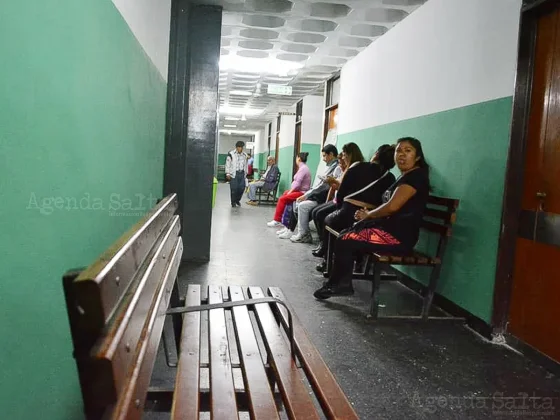 Cae la atención a extranjeros en el hospital de Orán