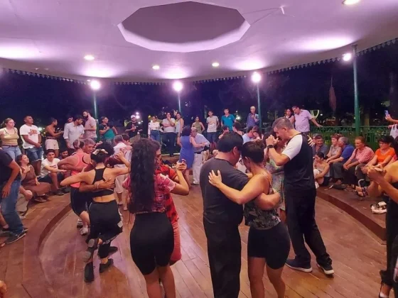 Este sábado la glorieta de la plaza 9 de Julio vibrará al ritmo del tango