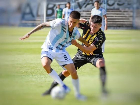 El Albo igualó 0 - 0 con Almirante Brown