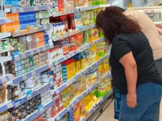 Bajan precios en supermercados por derrumbe en consumo