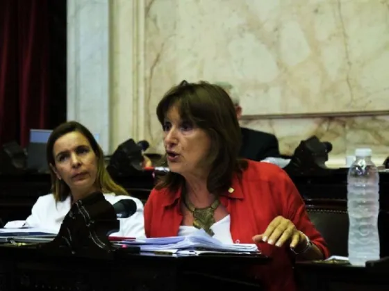 Falta de combustible: la diputada Cornejo exigió la presencia de Manzur