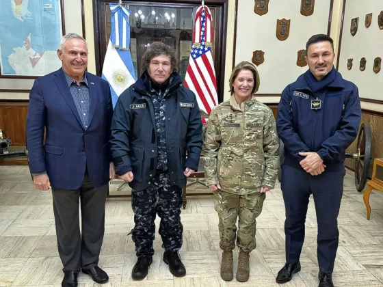 Javier Milei se reunió en Ushuaia con Laura Richardson, general del comando Sur de EEUU
