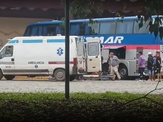 [Urgente] Salta: explotó un colectivo de larga distancia