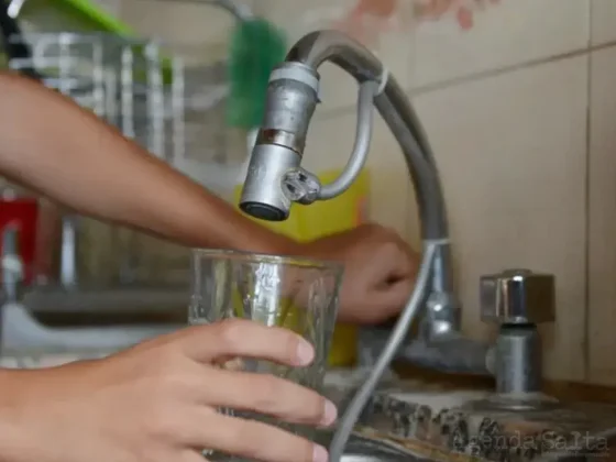 Familias salteñas sin agua: conoce en que barrios y los motivos