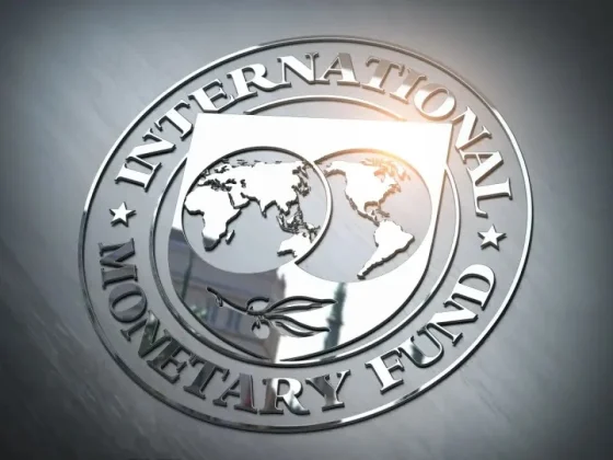 El FMI prevé una inflación de 150% para fin de año y una baja a 45% para 2025