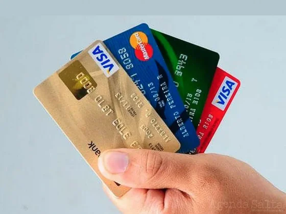 El 20% de los clientes no paga el total del resumen de la tarjeta de crédito y afronta costos brutales de intereses