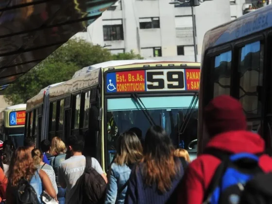 Colectivos: hubo acuerdo y no habrá paro mañana