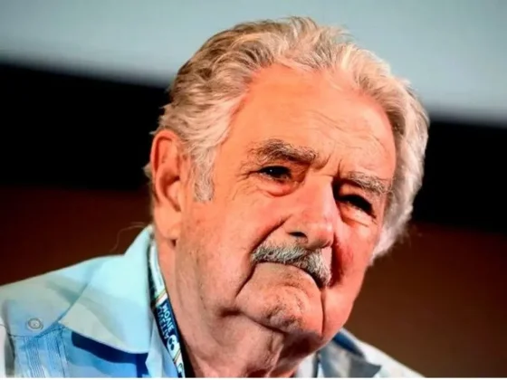 José “Pepe” Mujica anunció que tiene un tumor en el esófago