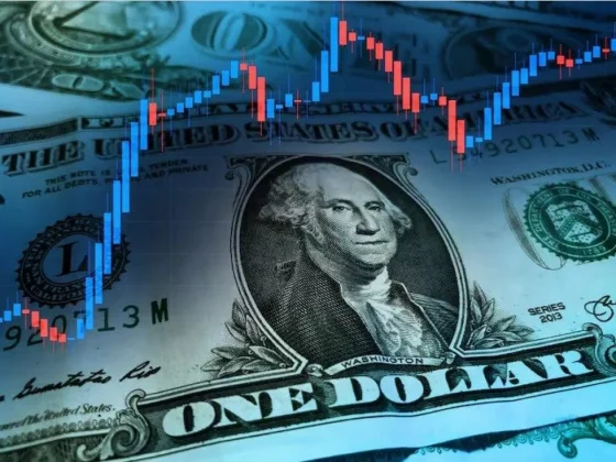 Tras unos meses el dólar blue cerró abril en alta