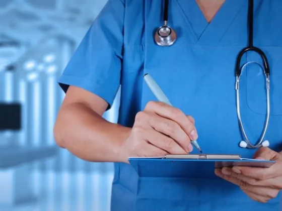 A pesar de los aumentos en las cuotas, los médicos reclaman que sus aranceles subieron menos que las prepagas