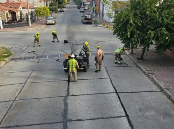 Continúan las obras de arreglo de calles en la ciudad