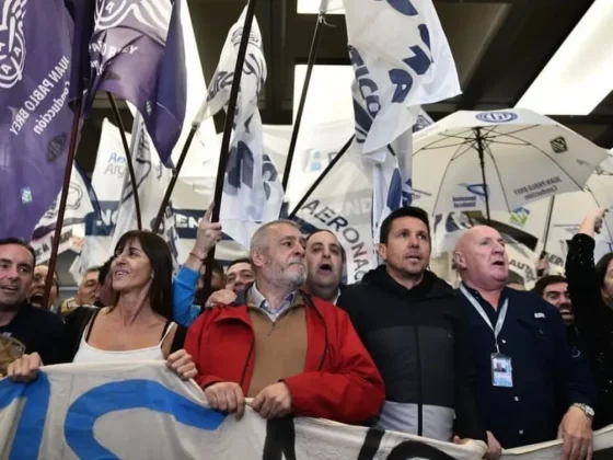 Salvaje amenaza de gremios aeronáuticos: aseguran que “escracharán” a los senadores que voten la Ley y viajen en Aerolíneas