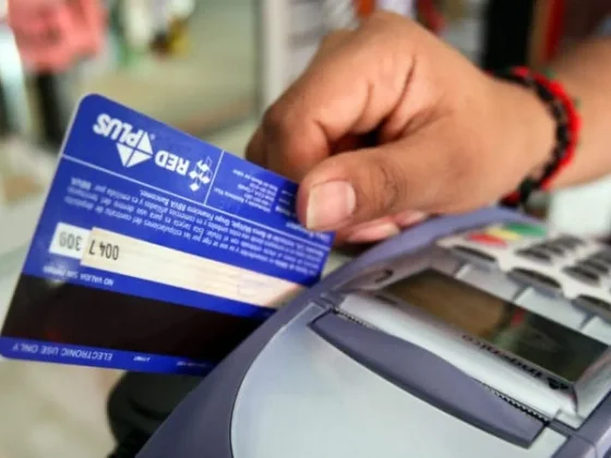 Empleada doméstica salteña le robó la tarjeta de crédito a su empleadora y realizó numerosas compras