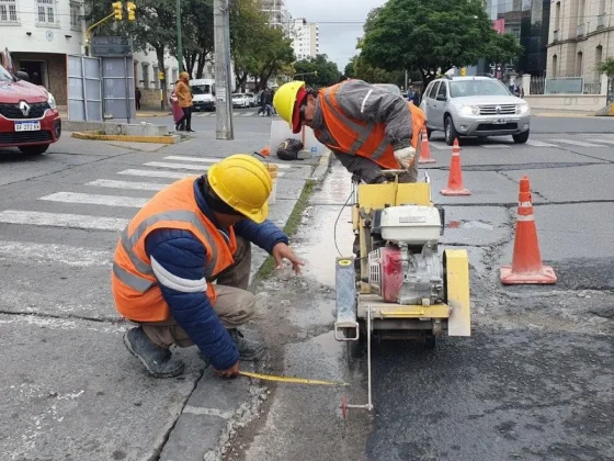 Corte parcial sobre Av. Sarmiento al 100 por obras de hormigonado