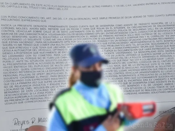 "Chúpenme el pin..." conocido docente y político salteño rechazó una multa y agredió a los agentes de Tránsito