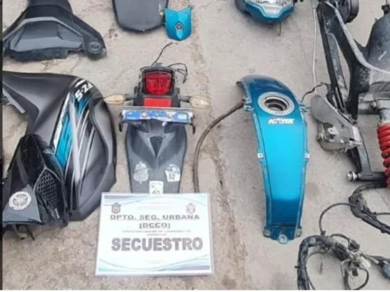 La policía logró recuperar una moto robada