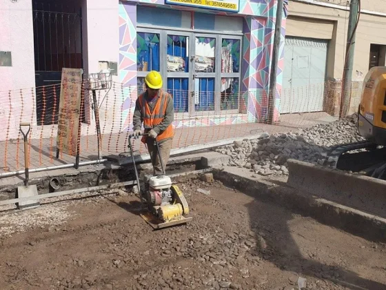 Corte total de tránsito en San Juan y Pellegrini por obras de hormigonado