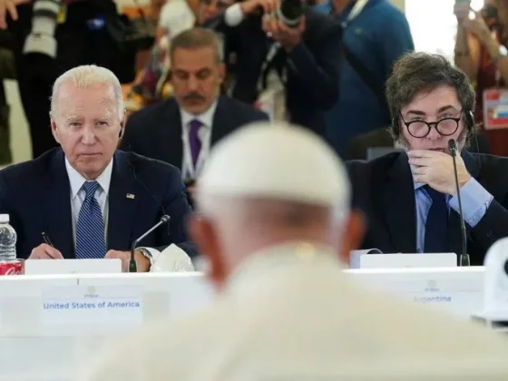 La intimidad del G7 donde Javier Milei saludó al papa Francisco, a Joe Biden y habló de inteligencia artificial