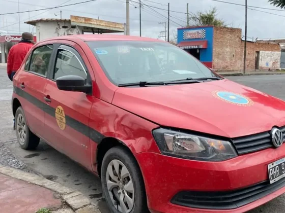 A partir hoy viajar en taxis y remises es más caro