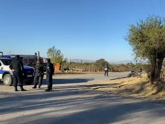 Conmoción en barrio Tres Palmeras por el hallazgo de un hombre sin vida