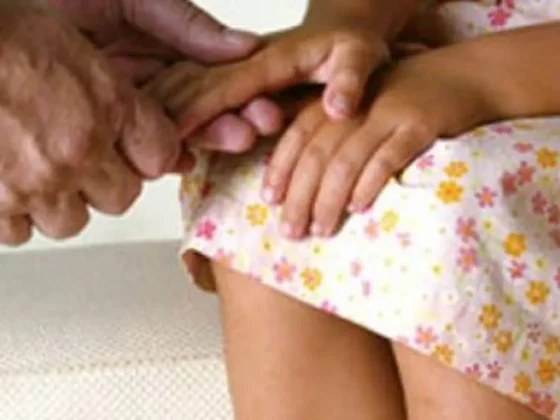 Degenerado fue acusado de someter a tocamientos a una niña