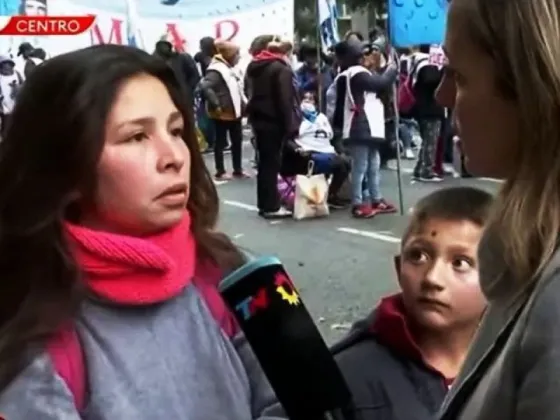 La piquetera que se volvió viral: “Mis hijos saben que si no estudian van a tener que ir a una marcha”