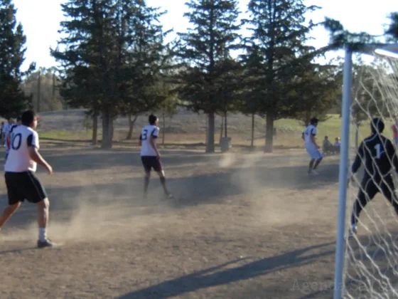 Futbolista salteño tiraba magia con la redonda y murió en la cancha