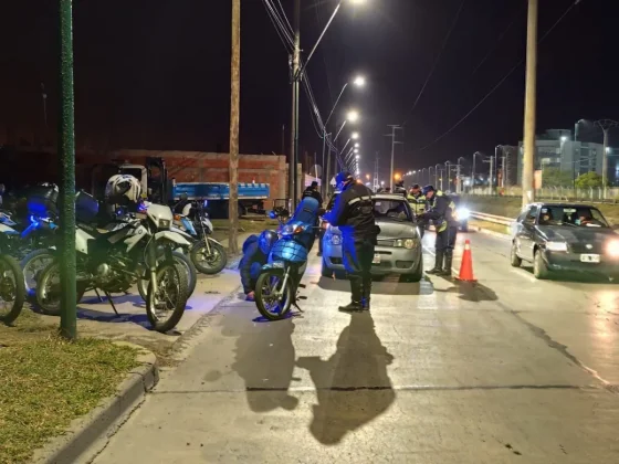 Se retuvieron 20 vehículos en un control de tránsito en zona norte