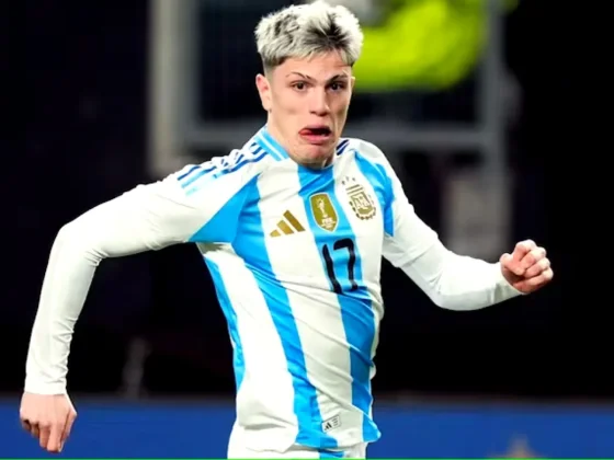 Con una sorpresa de último momento y Garnacho de titular: el equipo de Argentina vs Perú