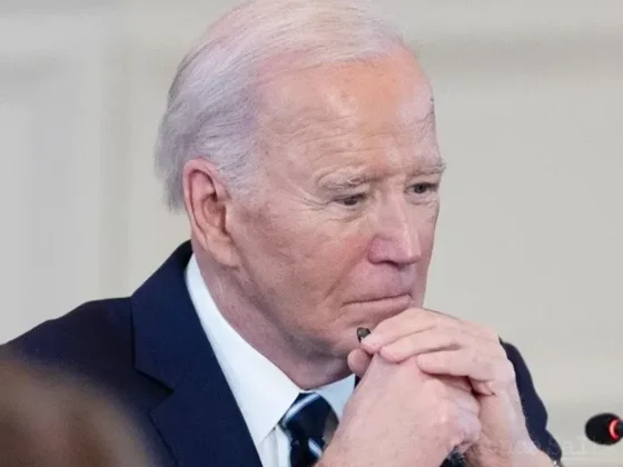 Preocupan al entorno de Biden sus lapsus cada vez más frecuentes