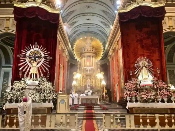 Entronizan hoy al Señor y la Virgen del Milagro