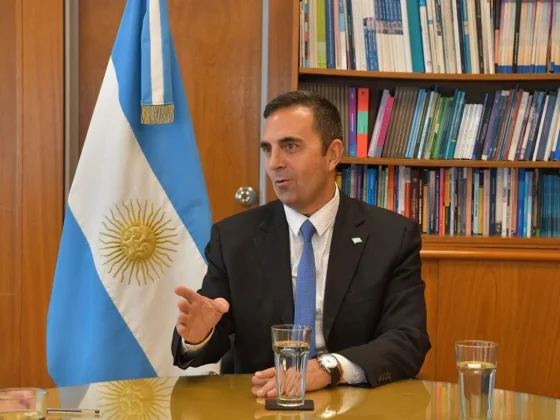 El gobierno se reunirá con el sector empresario para discutir la reforma laboral