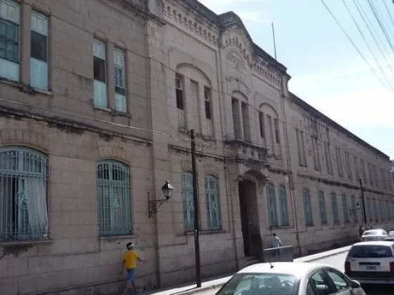Escándalo en el Salesiano: expulsaron a docente por maltratar alumnos