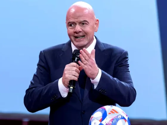 La FIFA abrió una investigación por los incidentes del partido de Argentina ante Marruecos en París 2024