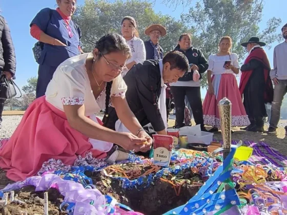 Se llevó a cabo en la Casona de Castañares la celebración del Tradicional Convite a la Pachamama