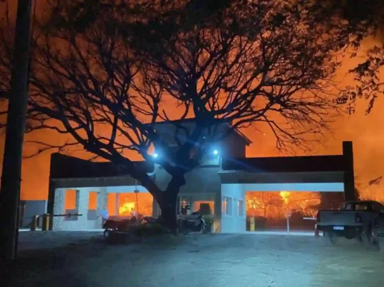 Vecinos de San Luis y alrededores angustiados por el foraz incendio