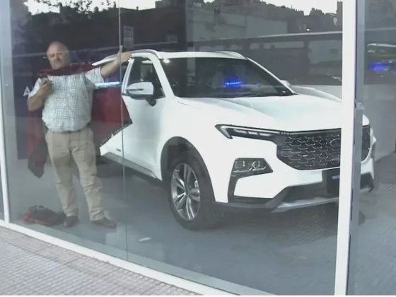 El gaucho salteño que se atrincheró en la concesionaria evitó un robo