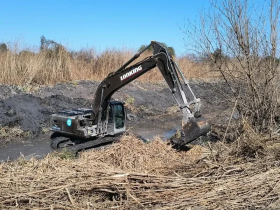 Canal Velarde: Avanzan las tareas de limpieza
