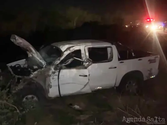 [VIDEO] Tres salteños internados de urgencia tras un brutal choque sobre Ruta 34