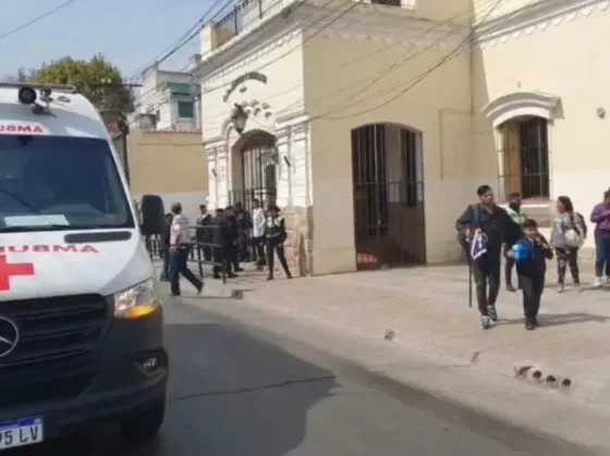 Escuela Sarmiento: Se investigará la posible intoxicación de los alumnos