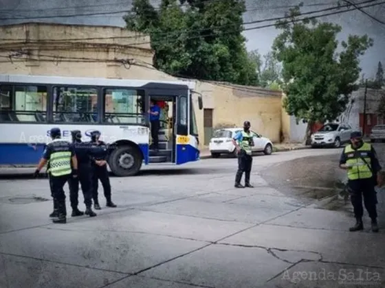 Piden juicio para la chofer de Saeta tras la muerte de una mujer al caer del colectivo