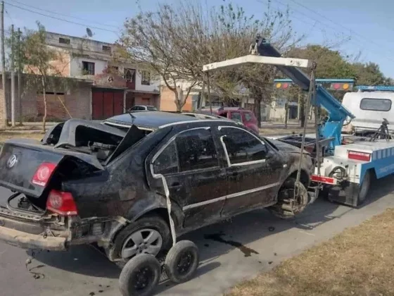 Terrible siniestro vial en Avenida Tavella por causa de un salteño borracho