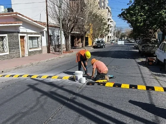 Colocaron reductores de velocidad en Juramento al 1500