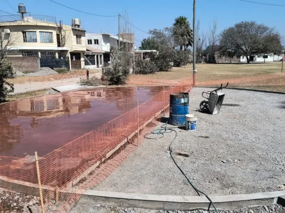 Avanzan las obras en la plaza del barrio Palenque