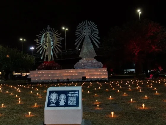 Noche del Peregrino: se encendieron cerca de 1000 velas en la rotonda de Limache
