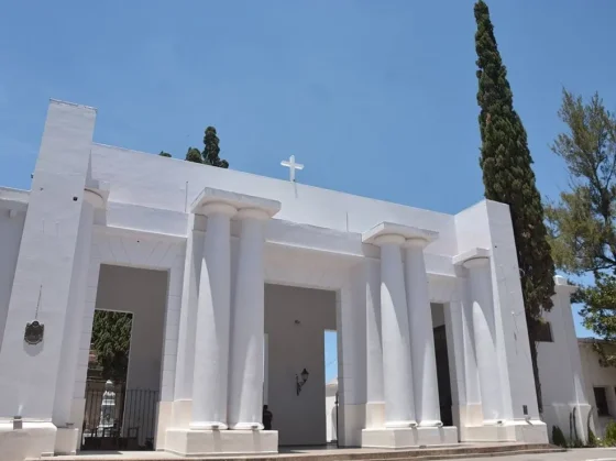 Realizarán excavaciones en el cementerio de la Santa Cruz