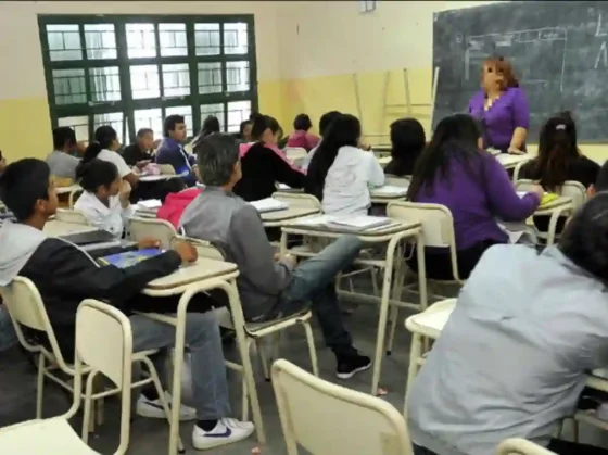 EDUCACIÓN: 9 de cada 10 alumnos vulnerables terminan la secundaria sin saberes básicos de Matemática