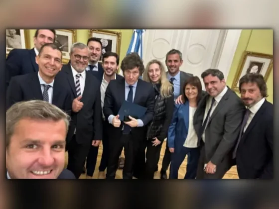 Manuel Adorni reveló cuanto deberá pagar cada diputado que participe del asado con Mílei