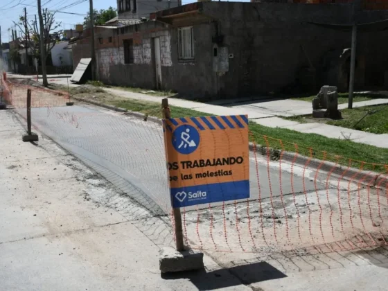 Ejecutan hormigonado en calles de Limache y San Francisco